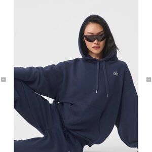 ALO Yoga Navy Oversized Set